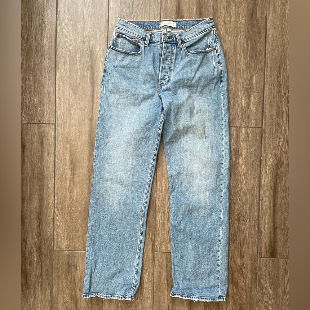 Abercrombie 90s baggy